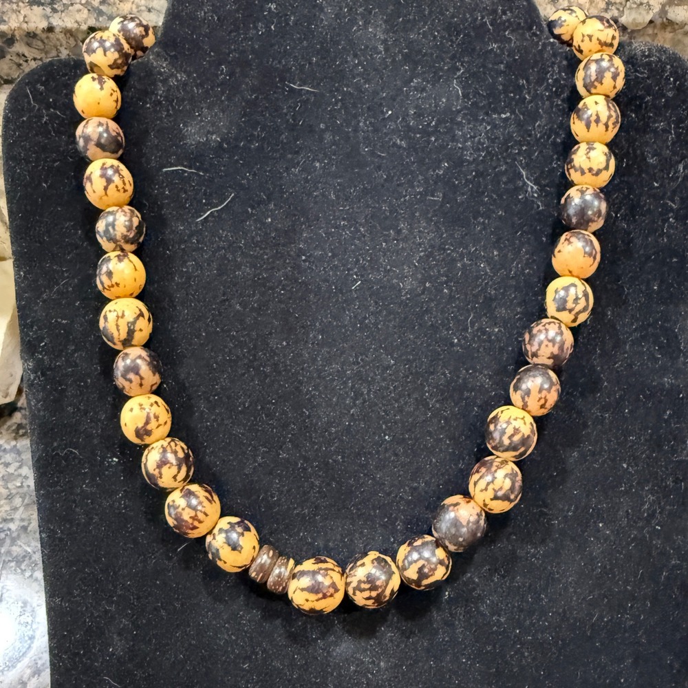 Vintage Style Boho Necklace Brown Tan Resin Beads Real Shell Tribal Jewelry